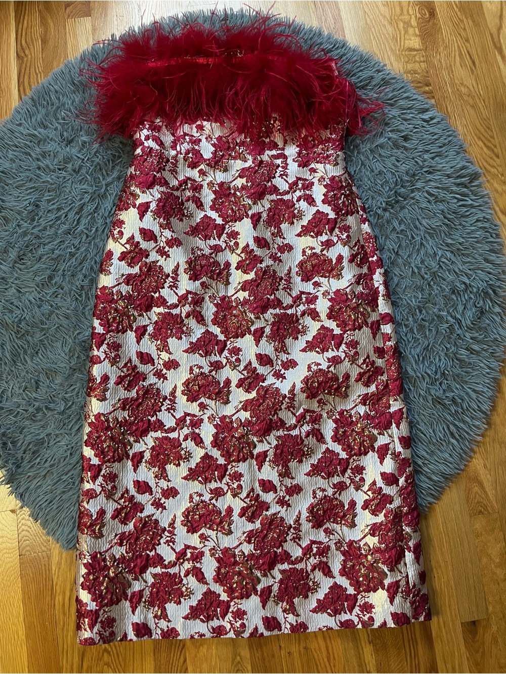Tuckernuck Hyacinth House Red Feathered Reina Midi Dress Size XL - Picture 2 of 6